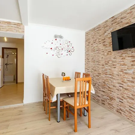 Mladen Apartment