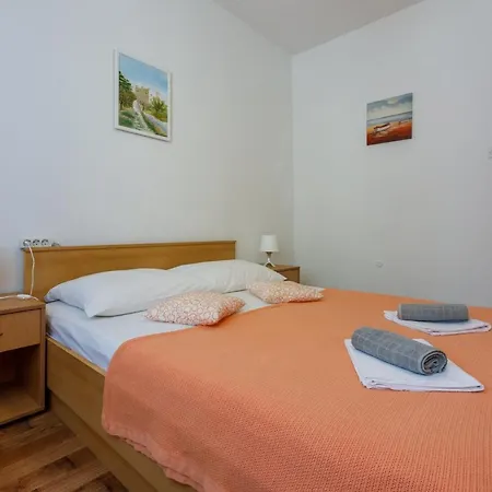 Mladen تْسْغيكفانِتْسا