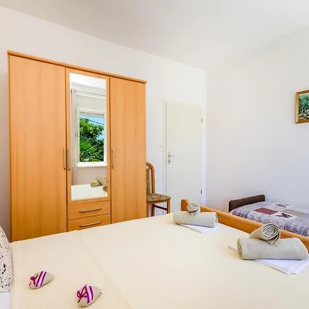 Apartment Mladen Crikvenica