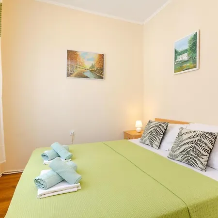 Apartmán Mladen